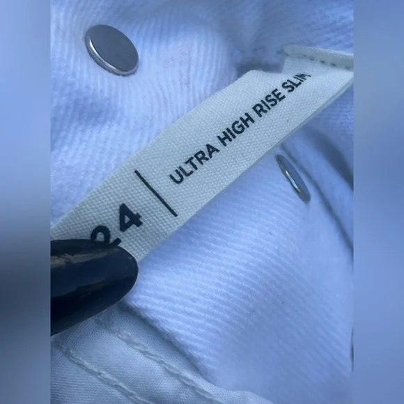 Pacsun Ultra High Rise Slim Distressed Jeans - Picture 7 of 10